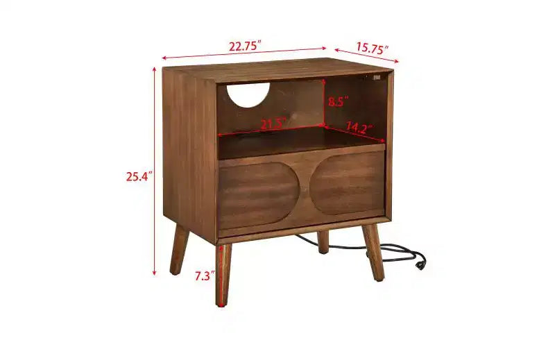 Comodino Mid-Century Modern con Prese di Corrente, Ripiano Aperto e Cassetto, Finitura Noce
