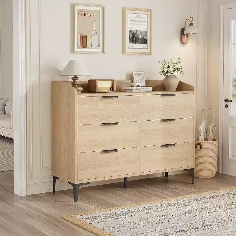 Comò a 6 cassetti con prese di corrente, largo 120 cm, rovere naturale per camera da letto o soggiorno