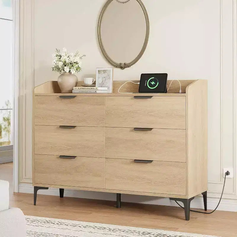 Comò a 6 cassetti con prese di corrente, largo 120 cm, rovere naturale per camera da letto o soggiorno