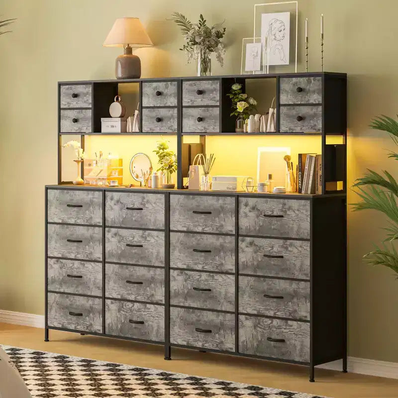 Cassettiera in tessuto a 12 cassetti con ripiani aperti, piano in legno e struttura in metallo per camera da letto
