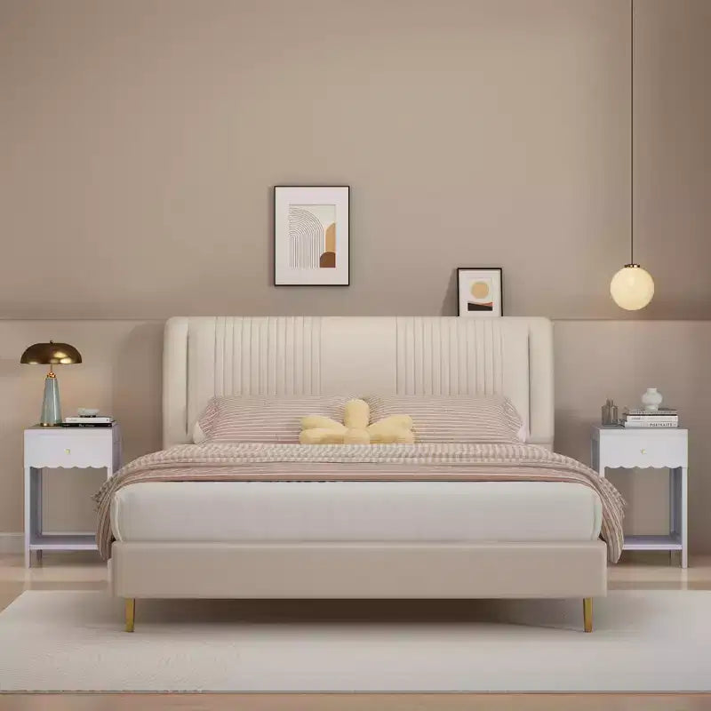 Comodino con Bordo Festonato, Cassetto e Ripiano Aperto, Alto 68 cm per Camera da Letto o Stanza dei Bambini, Lilla