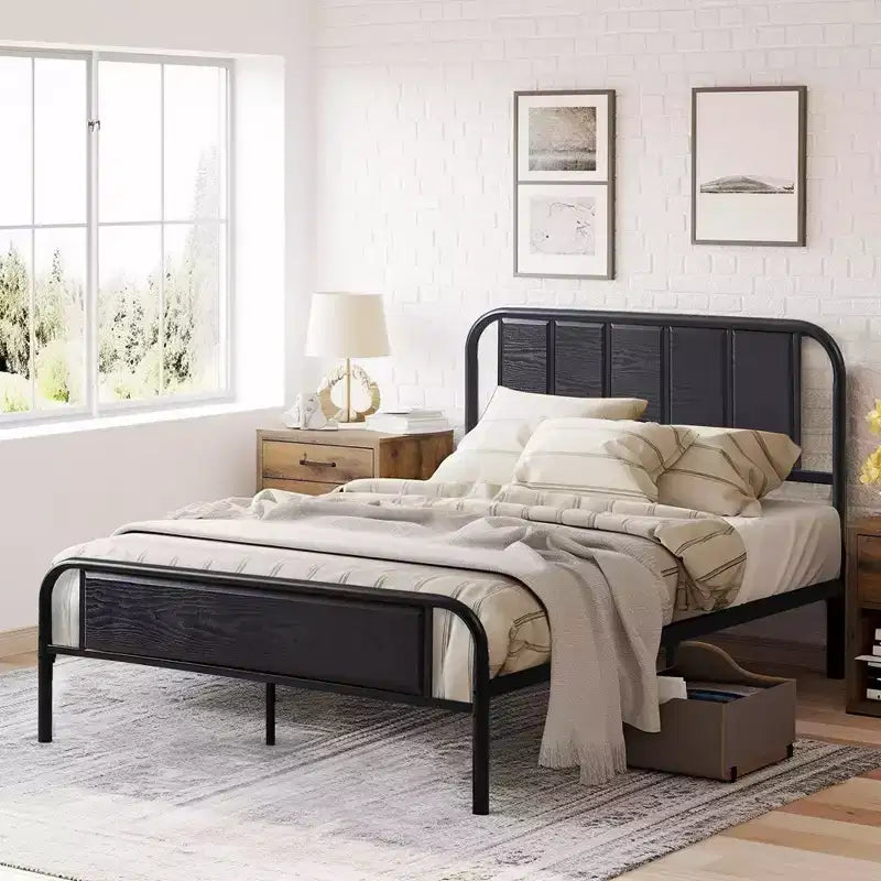 Struttura letto con testiera in legno industriale, piattaforma, capacità 300 kg