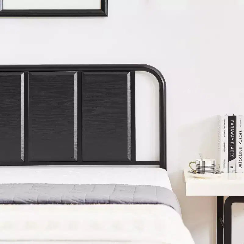 Struttura letto con testiera in legno industriale, piattaforma, capacità 300 kg
