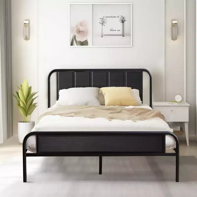 Struttura letto con testiera in legno industriale, piattaforma, capacità 300 kg